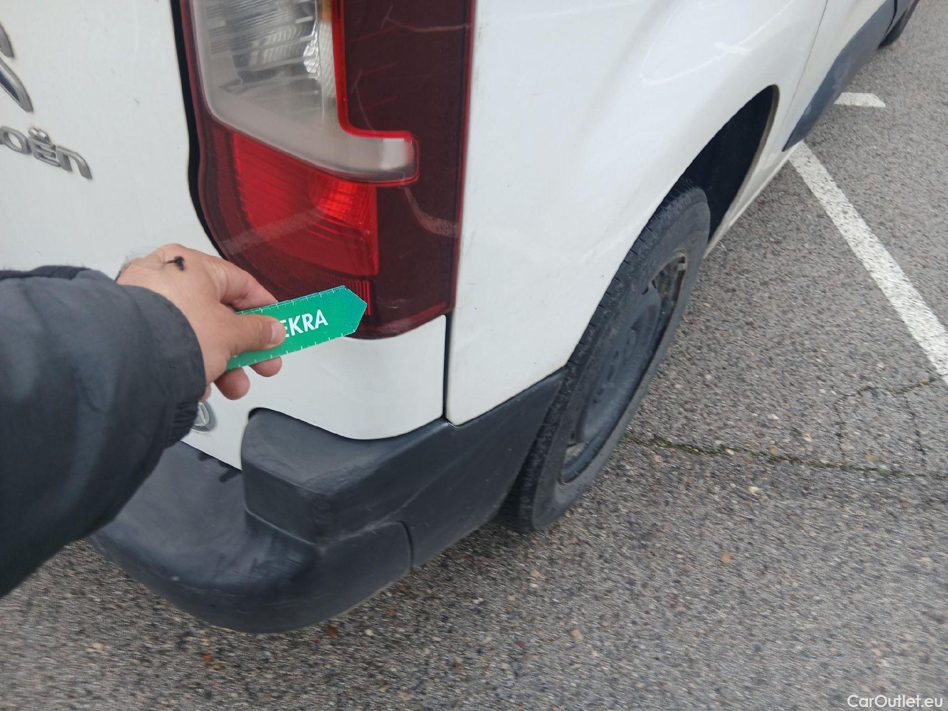  Citroen  Berlingo CITROEN  / 2018 / 3P / furgón derivado de turismo Talla M BlueHDi 73kW CONTROL #27