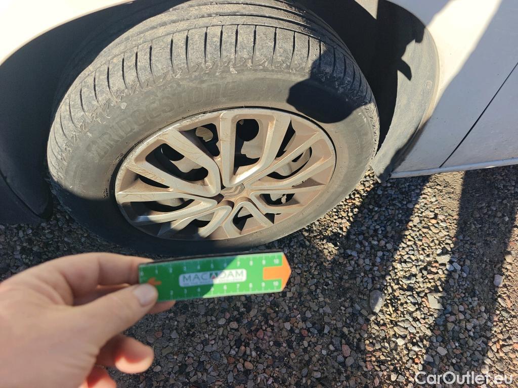  Citroen  Berlingo CITROEN  / 2018 / 5P / monovolumen compacto Talla M BlueHDi 100 S&S FEEL #44