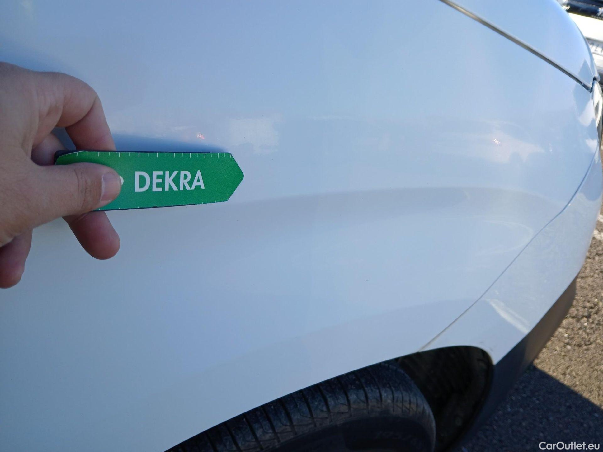  Citroen  Berlingo CITROEN  / 2018 / 4P / monovolumen compacto Talla M BlueHDi 100 LIVE #52