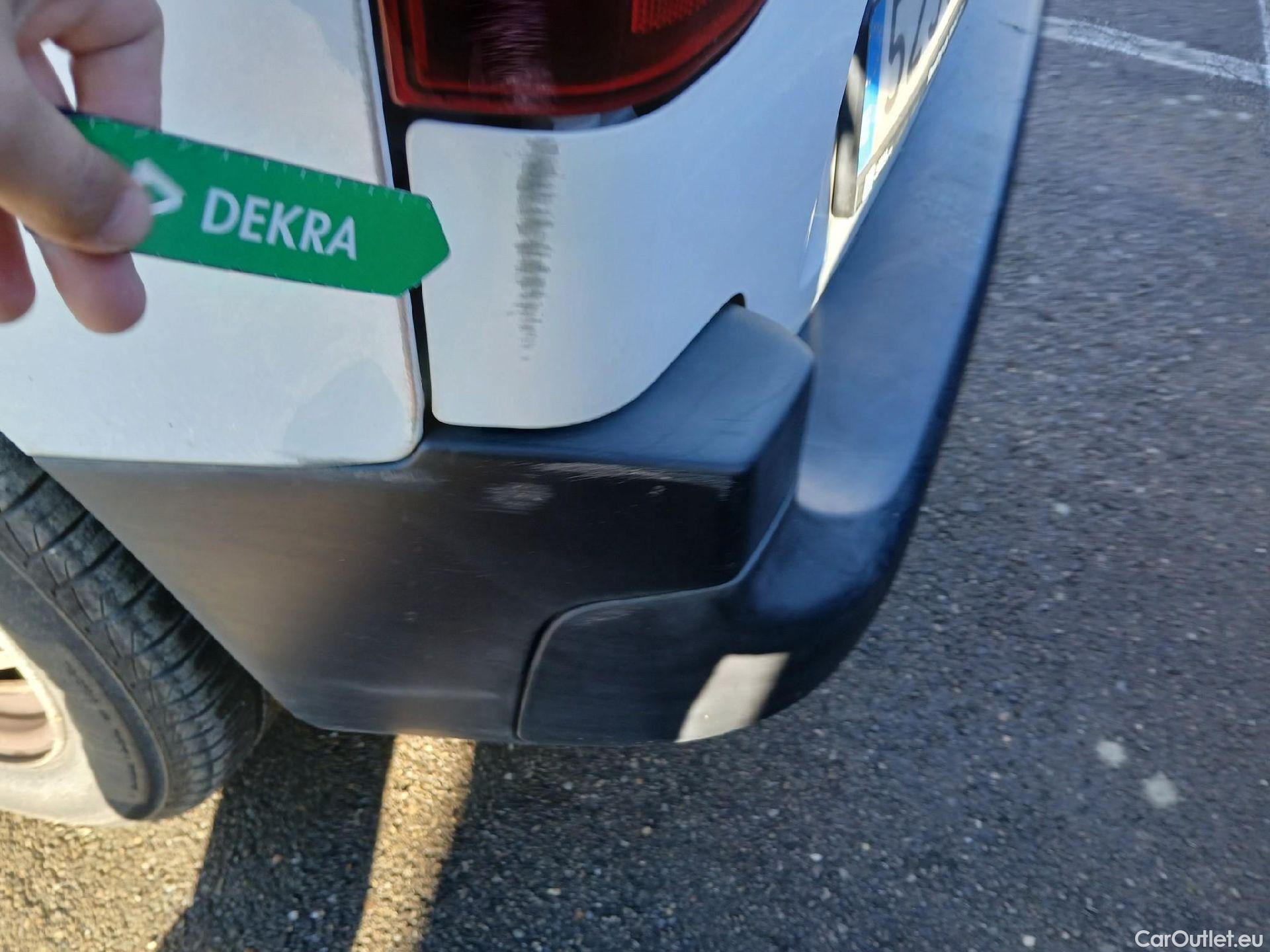  Citroen  Berlingo CITROEN  / 2018 / 4P / monovolumen compacto Talla M BlueHDi 100 LIVE #32