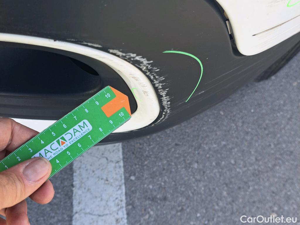  Citroen  Berlingo CITROEN  / 2018 / 5P / monovolumen compacto Talla M BlueHDi 100 S&S FEEL #72