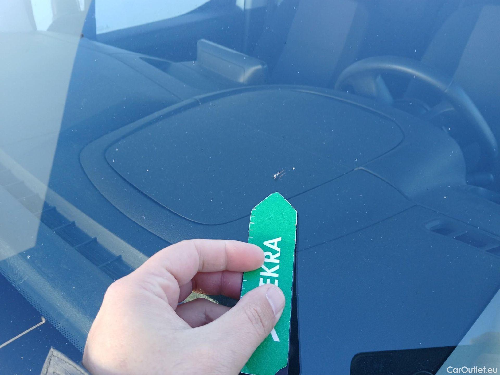  Citroen  Berlingo CITROEN  / 2018 / 4P / monovolumen compacto Talla M BlueHDi 100 LIVE #13