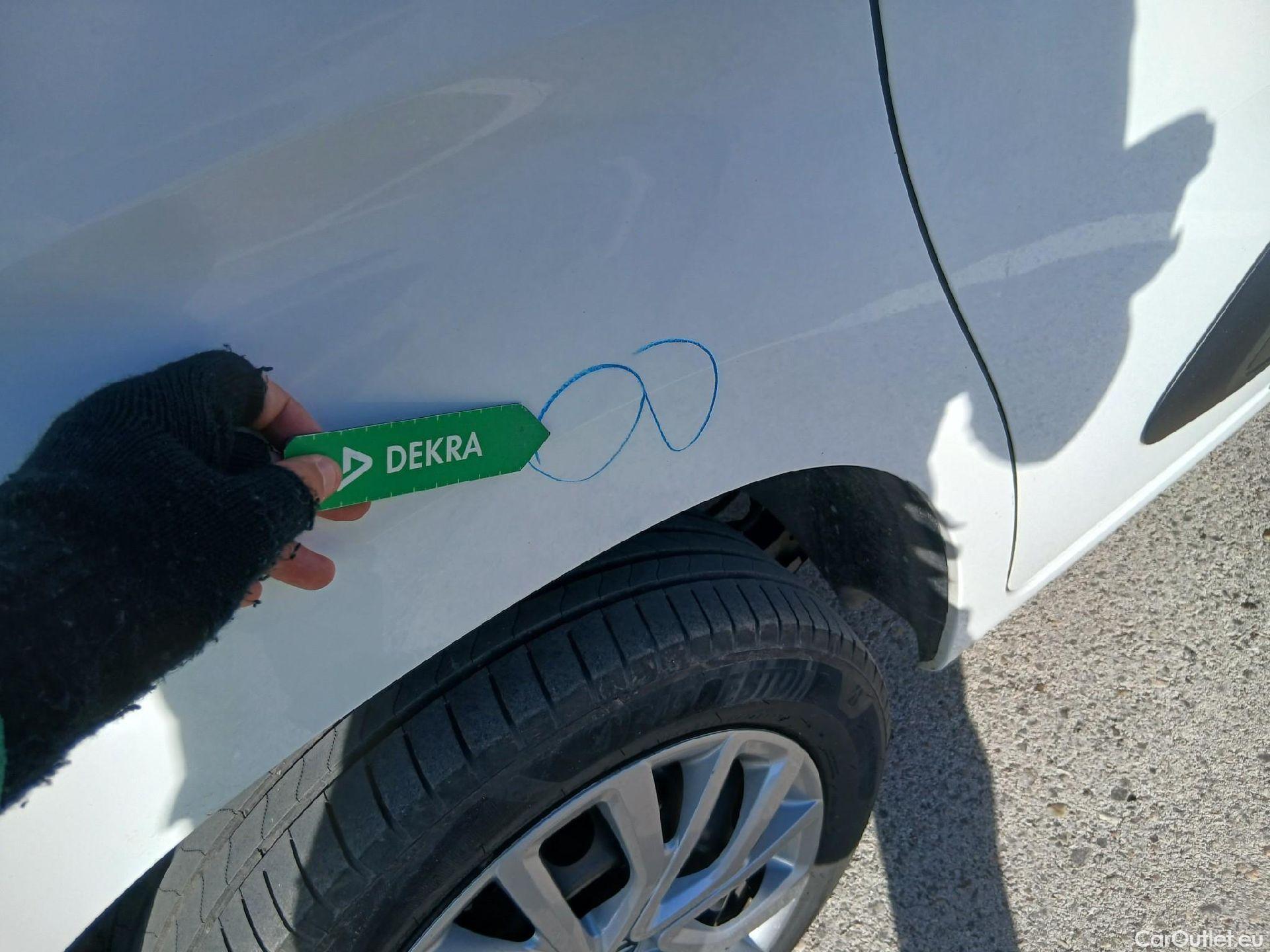  Citroen  Berlingo CITROEN  / 2018 / 5P / monovolumen compacto Talla M BlueHDi 100 S&S FEEL #15