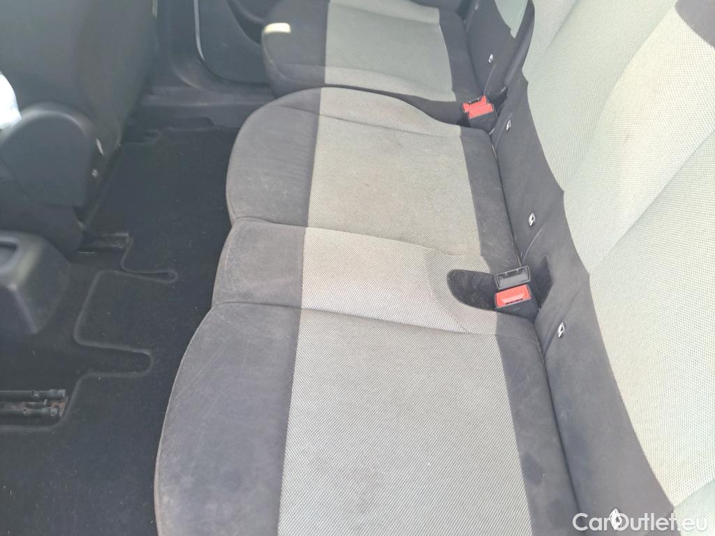  Citroen  Berlingo CITROEN  / 2018 / 5P / monovolumen compacto Talla M BlueHDi 100 S&S FEEL #31