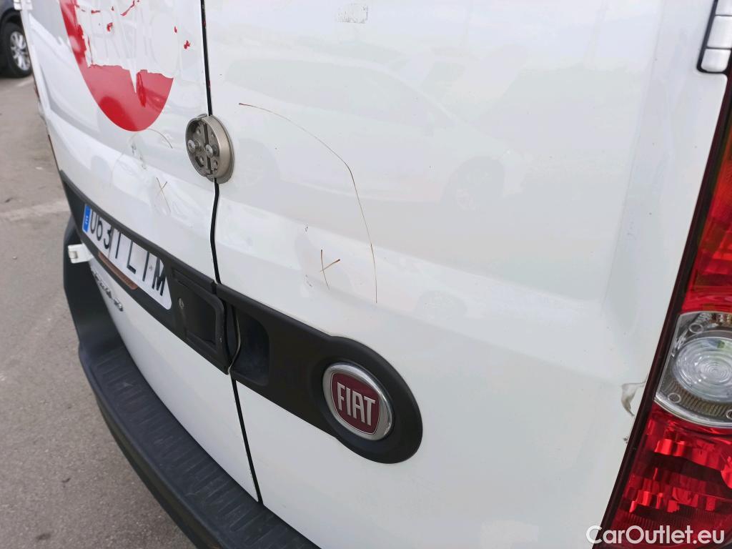  Fiat  Doblo FIAT Doblò Cargo/2015/3P/furgón derivado de turismo Cargo Base 1.6 Mjet 66kW (90CV) #7