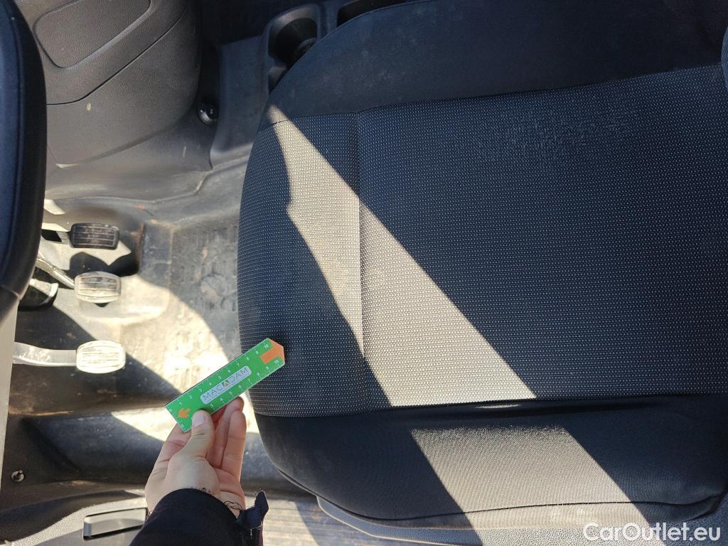  Citroen  Berlingo CITROEN  / 2018 / 3P / furgón derivado de turismo Talla M PureTech 110 CONTROL #81