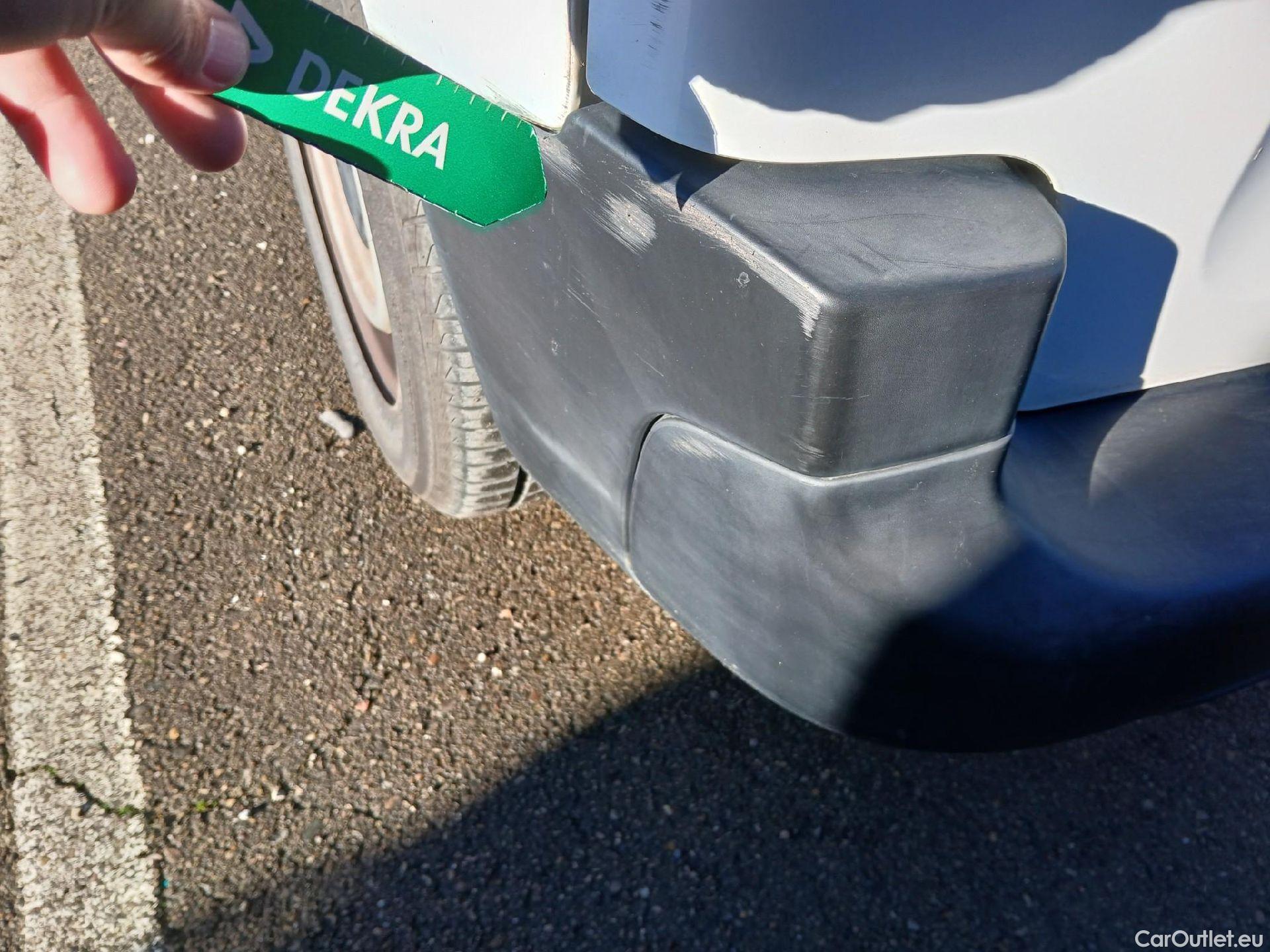  Citroen  Berlingo CITROEN  / 2018 / 4P / monovolumen compacto Talla M BlueHDi 100 LIVE #37