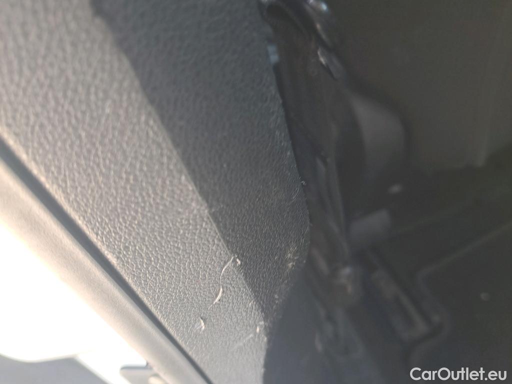  Citroen  Berlingo CITROEN  / 2018 / 5P / monovolumen compacto Talla M BlueHDi 100 S&S FEEL #45