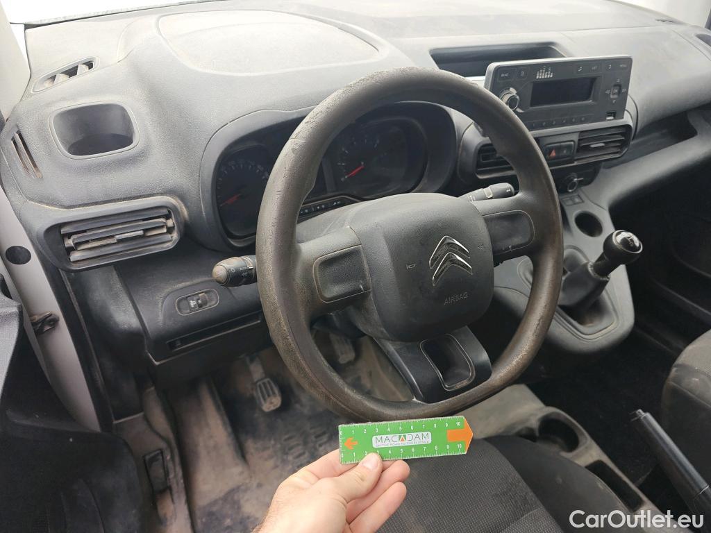  Citroen  Berlingo CITROEN  Talla M BlueHDi 100 CONTROL #KMS APROXIMADOS# #44