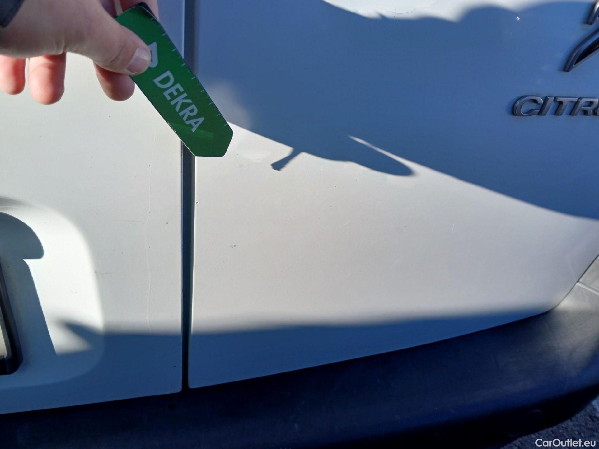  Citroen  Berlingo CITROEN  / 2018 / 4P / monovolumen compacto Talla M BlueHDi 100 LIVE #38