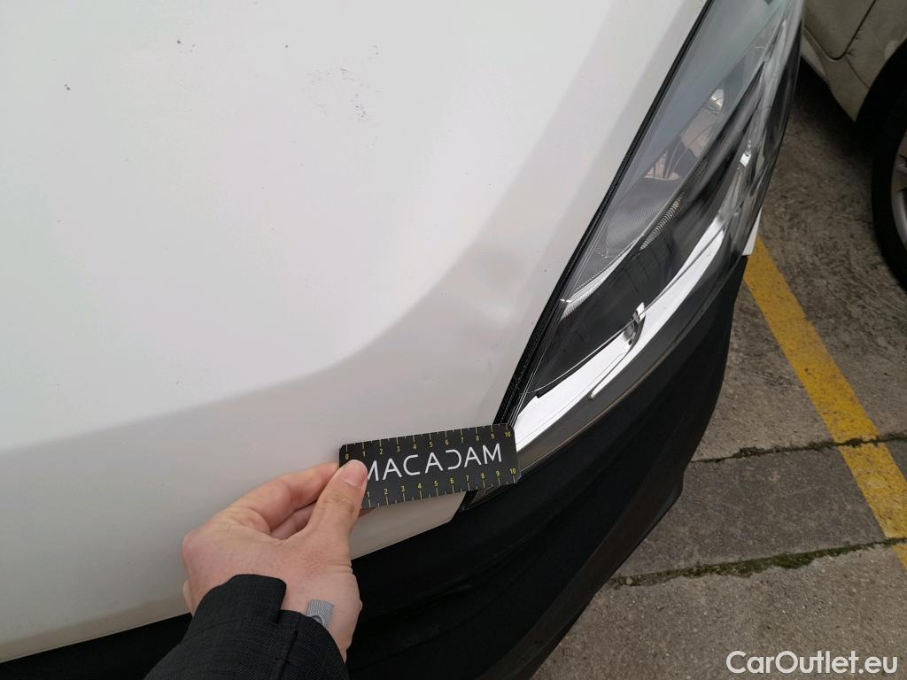  Fiat  Doblo FIAT Doblò Cargo/2015/3P/furgón derivado de turismo Cargo Base Plus 1.4 Tjet 89kW GNC  #19