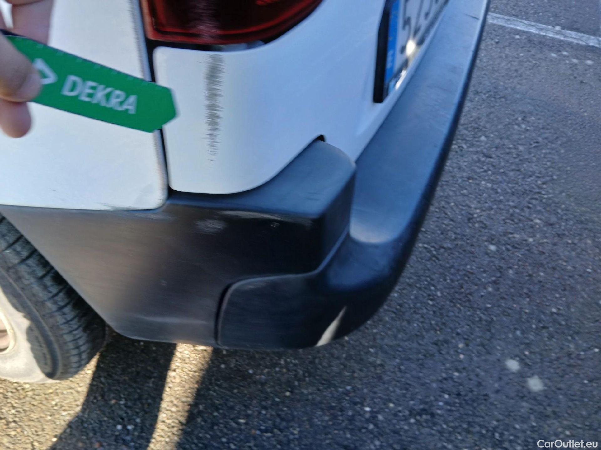  Citroen  Berlingo CITROEN  / 2018 / 4P / monovolumen compacto Talla M BlueHDi 100 LIVE #35