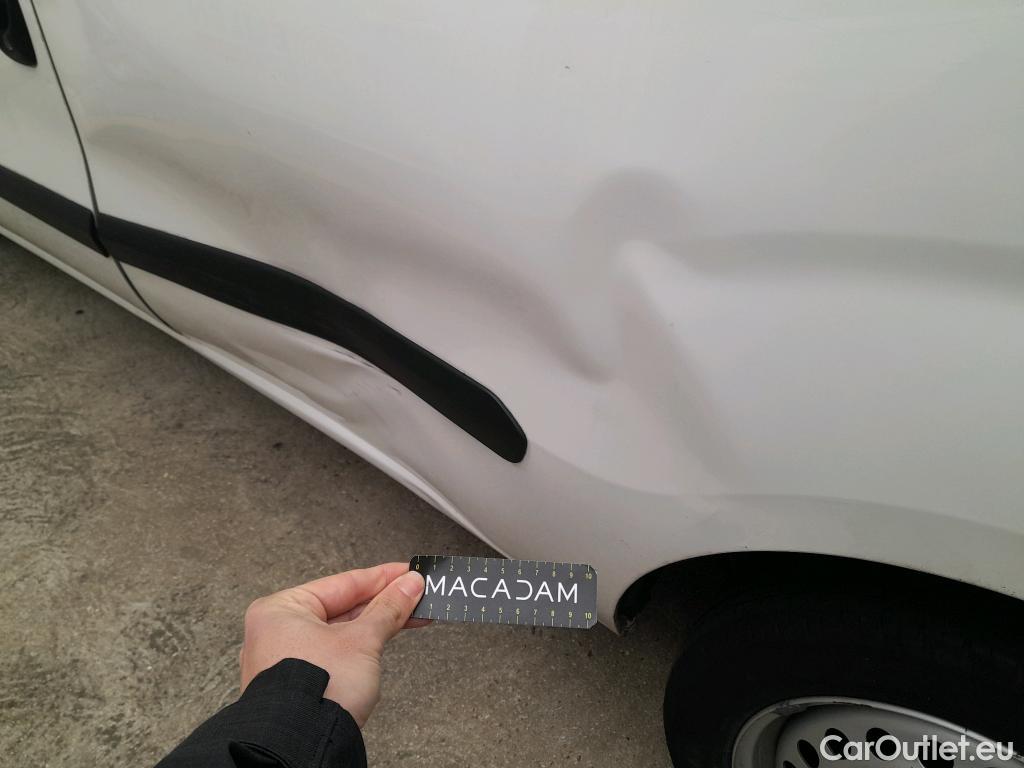  Fiat  Doblo FIAT Doblò Cargo/2015/3P/furgón derivado de turismo Cargo Base Plus 1.4 Tjet 89kW GNC  #2