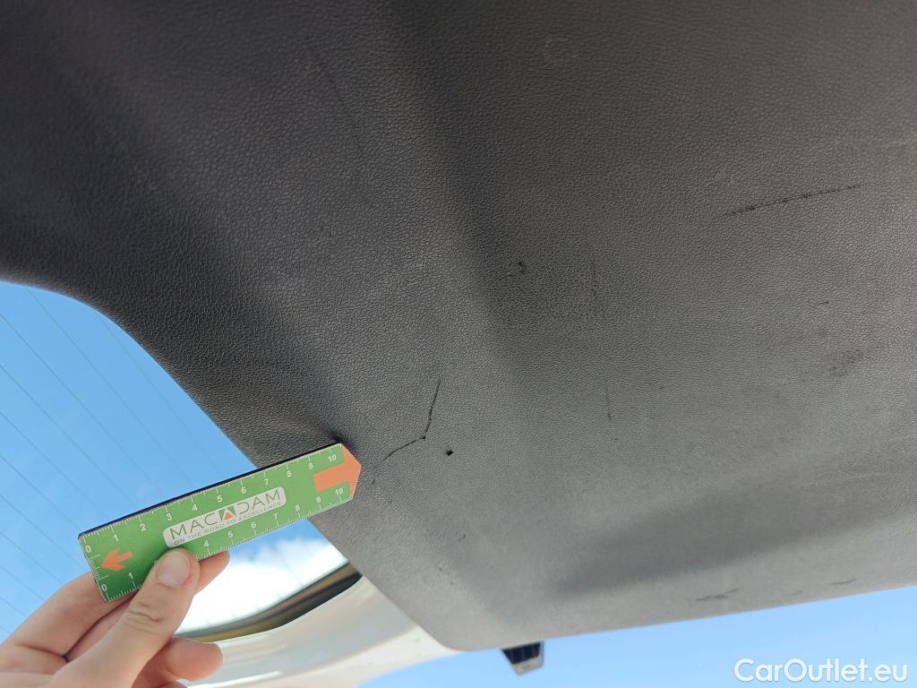  Opel  Combo OPEL  Life / 2018 / 5P / monovolumen compacto 1.5 TD 75kW (100CV) S/S Selective L #49