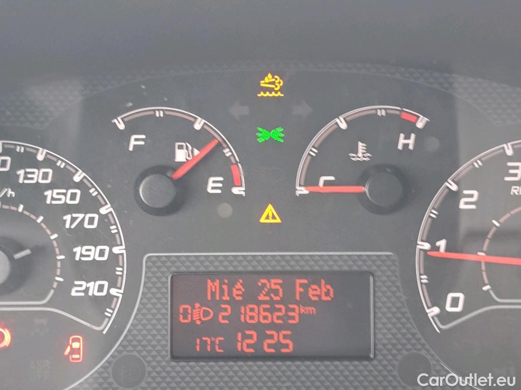  Fiat  Fiorino FIAT  / 2016 / 4P / furgón derivado de turismo Cargo SX N1 1.3 MJet 70 kW (95 CV) #54