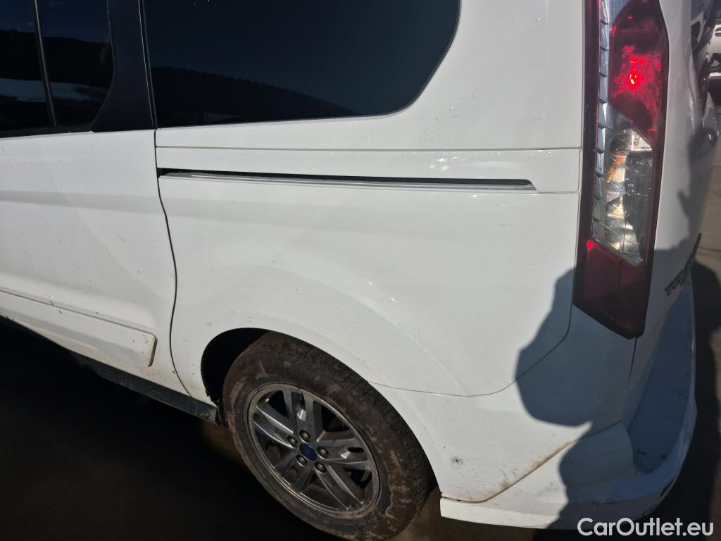  Ford  Grand Tourneo FORD  Connect / 2013 / 5P / monovolumen 1.5 TDCi 74kW (100CV) Titanium #25