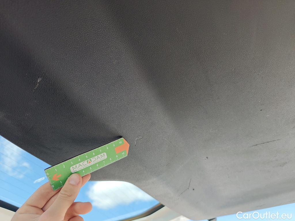  Opel  Combo OPEL  Life / 2018 / 5P / monovolumen compacto 1.5 TD 75kW (100CV) S/S Selective L #50