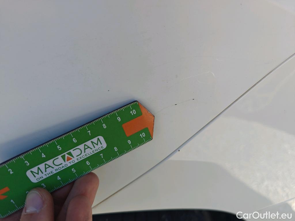  Opel  Combo OPEL  Life / 2018 / 5P / monovolumen compacto 1.5 TD 75kW (100CV) S/S Selective L #72