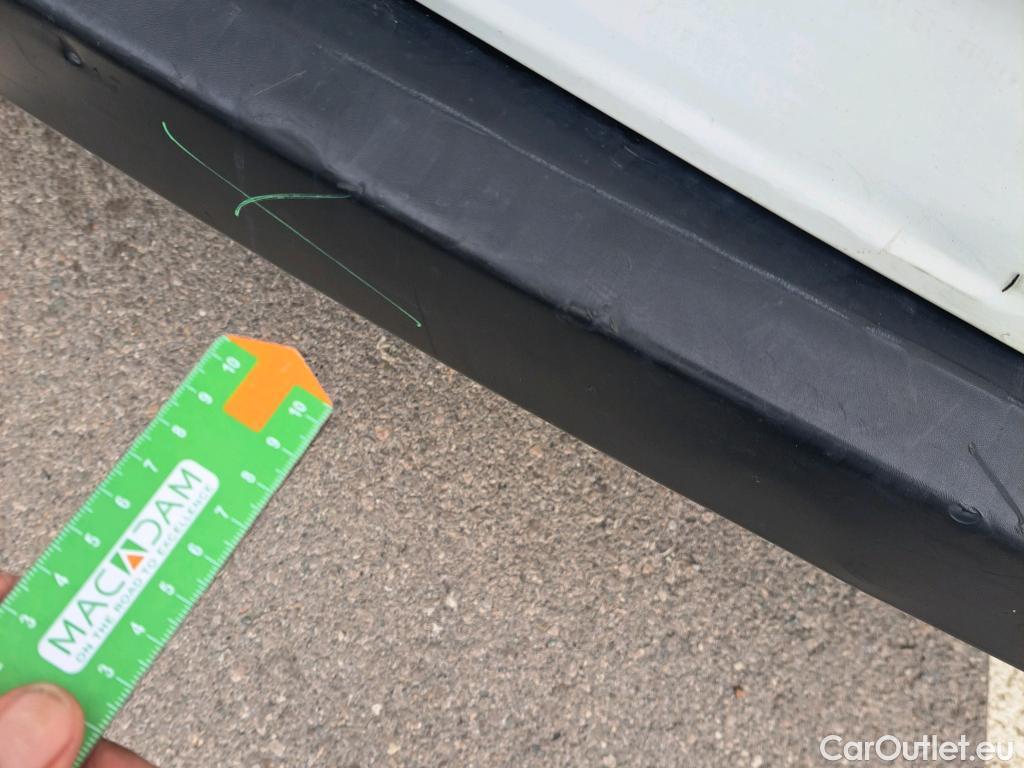  Fiat  Fiorino FIAT  / 2016 / 4P / furgón derivado de turismo Cargo SX N1 1.3 MJet 70 kW (95 CV) #23