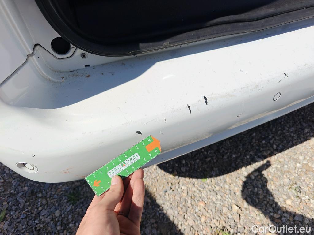  Opel  Combo OPEL  Life / 2018 / 5P / monovolumen compacto 1.5 TD 75kW (100CV) S/S Selective L #35