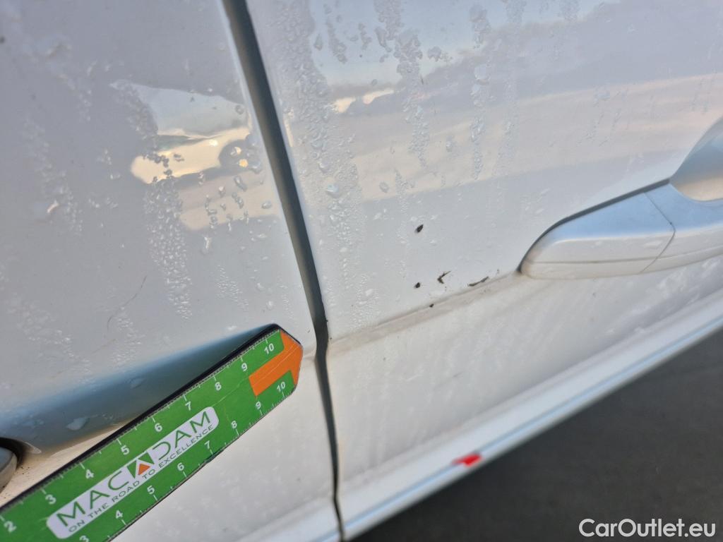  Ford  Grand Tourneo FORD  Connect / 2013 / 5P / monovolumen 1.5 TDCi 74kW (100CV) Titanium #28