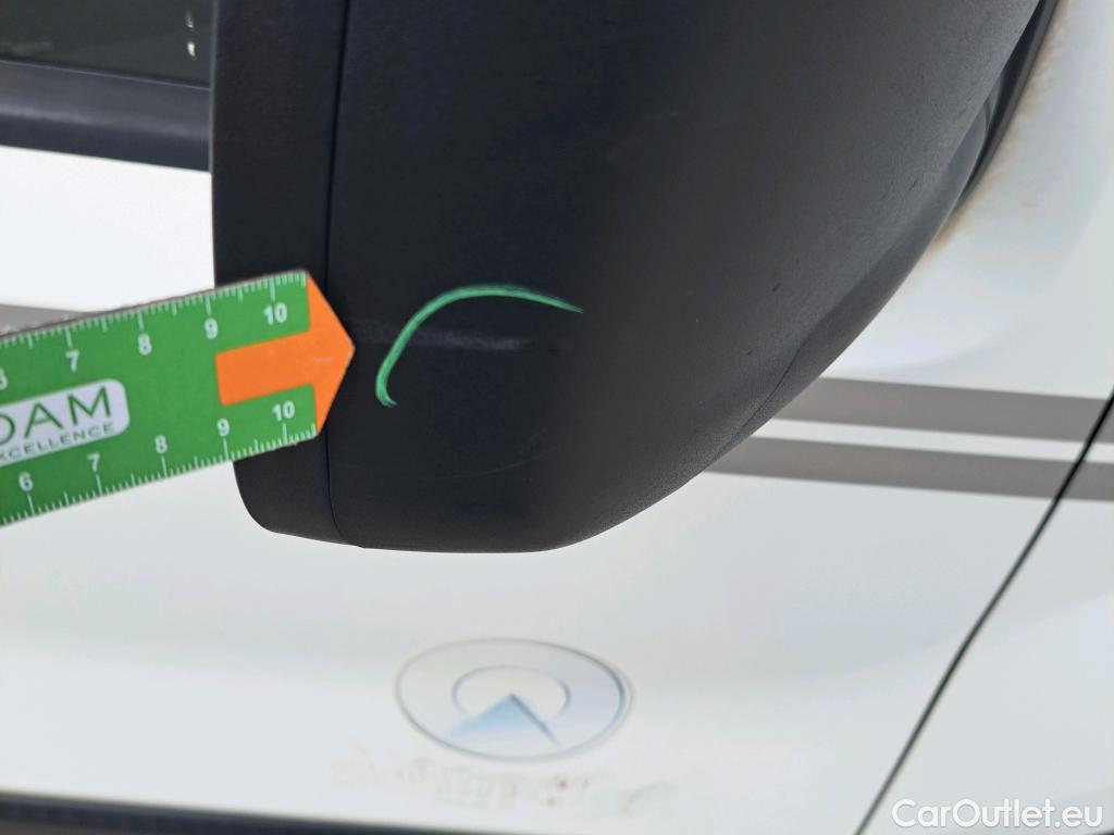  Fiat  Fiorino FIAT  / 2016 / 4P / furgón derivado de turismo Cargo SX N1 1.3 MJet 70 kW (95 CV) #50