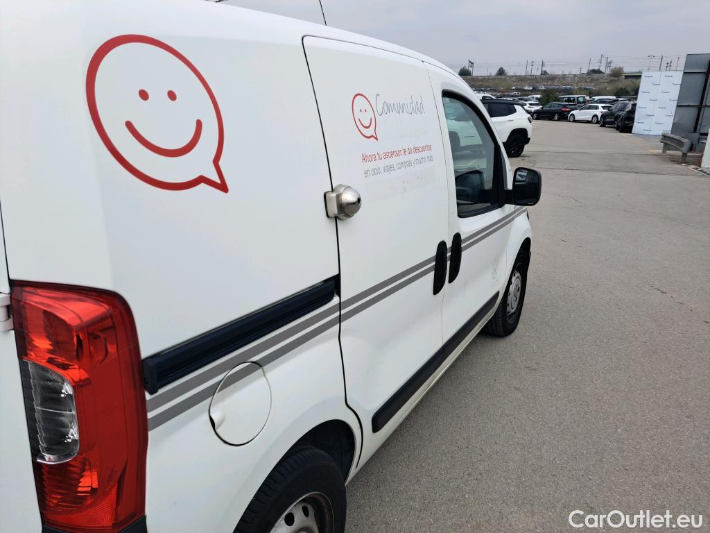  Fiat  Fiorino FIAT  / 2016 / 4P / furgón derivado de turismo Cargo SX N1 1.3 MJet 70 kW (95 CV) #28
