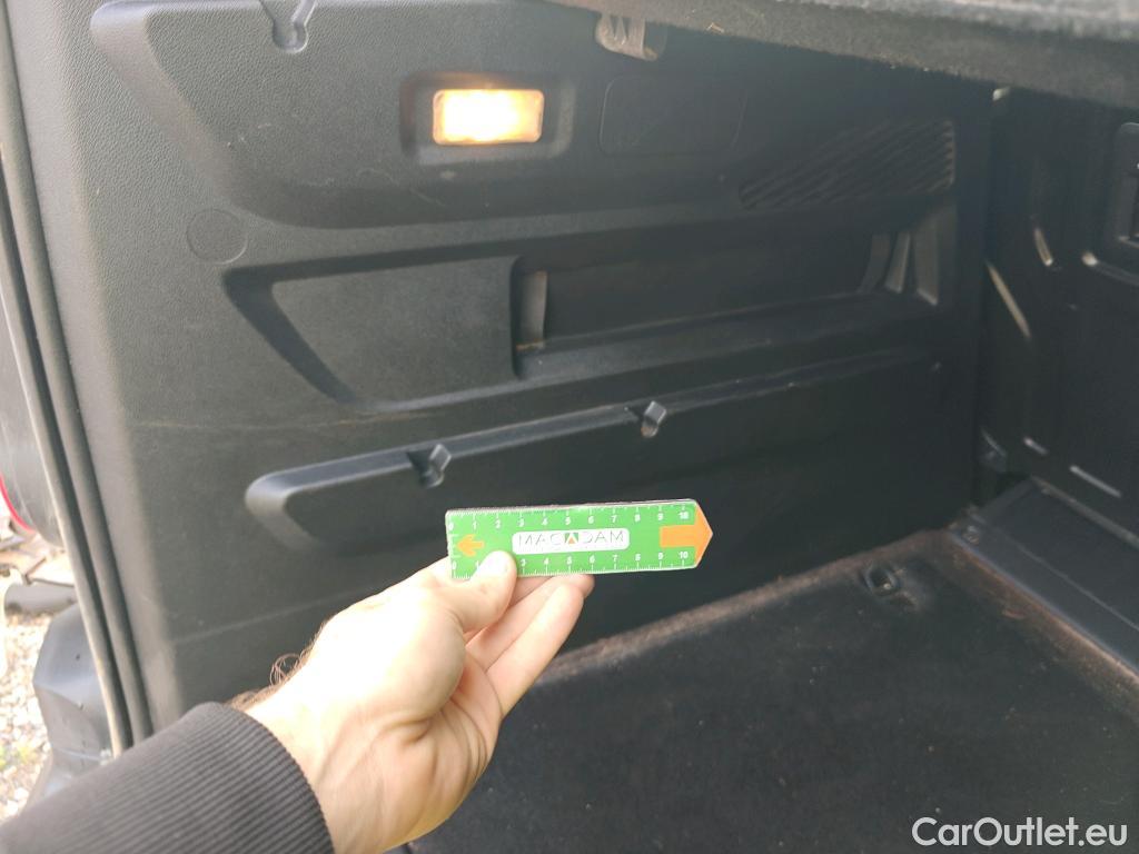  Opel  Combo OPEL  Life / 2018 / 5P / combi 1.5 TD 75kW (100CV) S/S Edition L (IND) #79