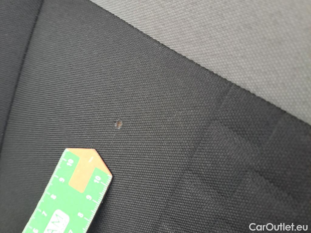  Fiat  Fiorino FIAT  / 2016 / 4P / furgón derivado de turismo Cargo SX N1 1.3 MJet 70 kW (95 CV) #38