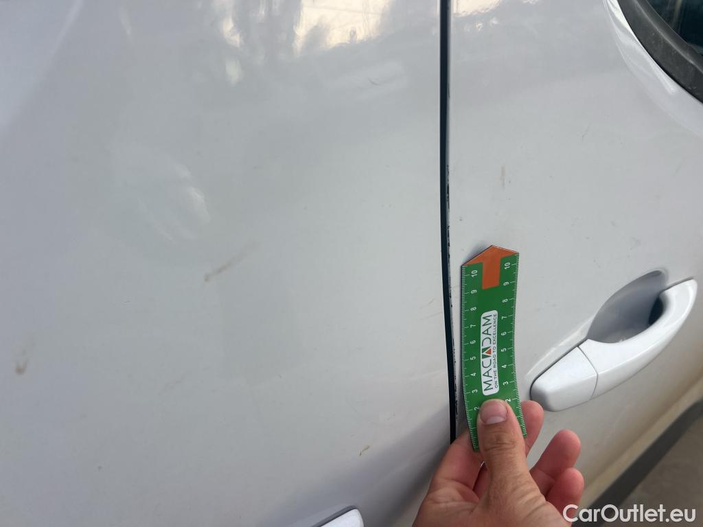  Peugeot  RIFTER PEUGEOT  / 2018 / 5P / monovolumen compacto Active Pack Standard BlueHDi 73kW #21