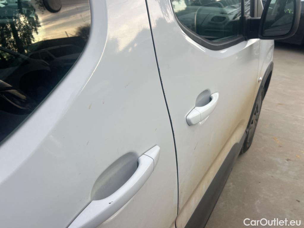  Peugeot  RIFTER PEUGEOT  / 2018 / 5P / monovolumen compacto Active Pack Standard BlueHDi 73kW #20