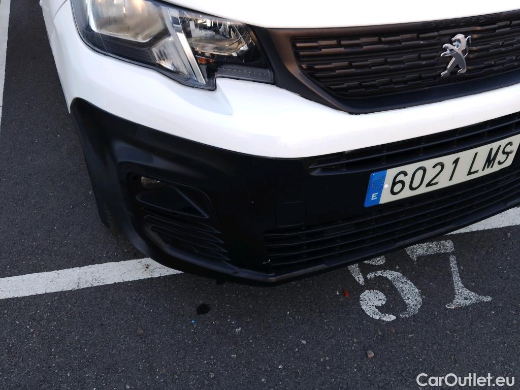  Peugeot  Partner PEUGEOT  / 2018 / 3P / furgón derivado de turismo Pro Standard 600kg BlueHDi 73kW (AC) #22