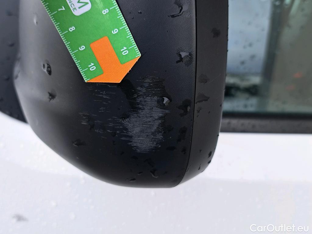  Peugeot  Expert PEUGEOT  / 2016 / 4P / furgón Furgón Pro 1.5 BlueHDi 120 S&S Standard #87