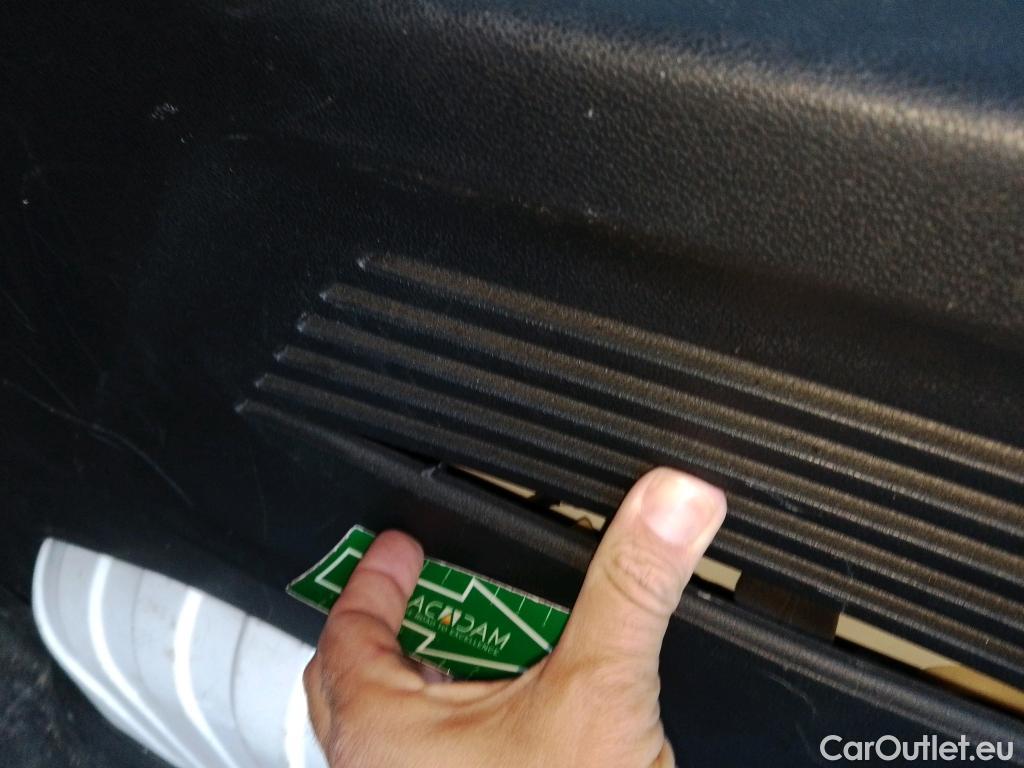  Peugeot  Partner PEUGEOT  / 2018 / 3P / furgón derivado de turismo Pro Standard 600kg BlueHDi 73kW (AC) #5