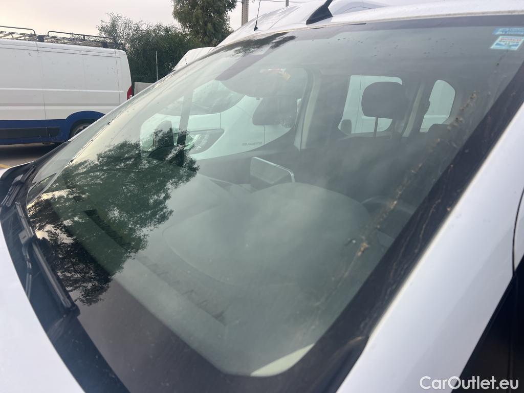  Peugeot  RIFTER PEUGEOT  / 2018 / 5P / monovolumen compacto Active Pack Standard BlueHDi 73kW #1