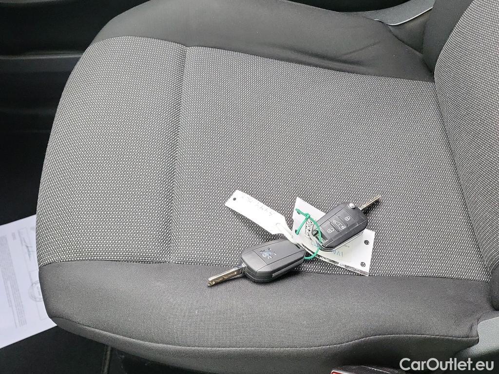  Peugeot  RIFTER PEUGEOT  / 2018 / 5P / monovolumen compacto Active Pack Standard BlueHDi 73kW #12