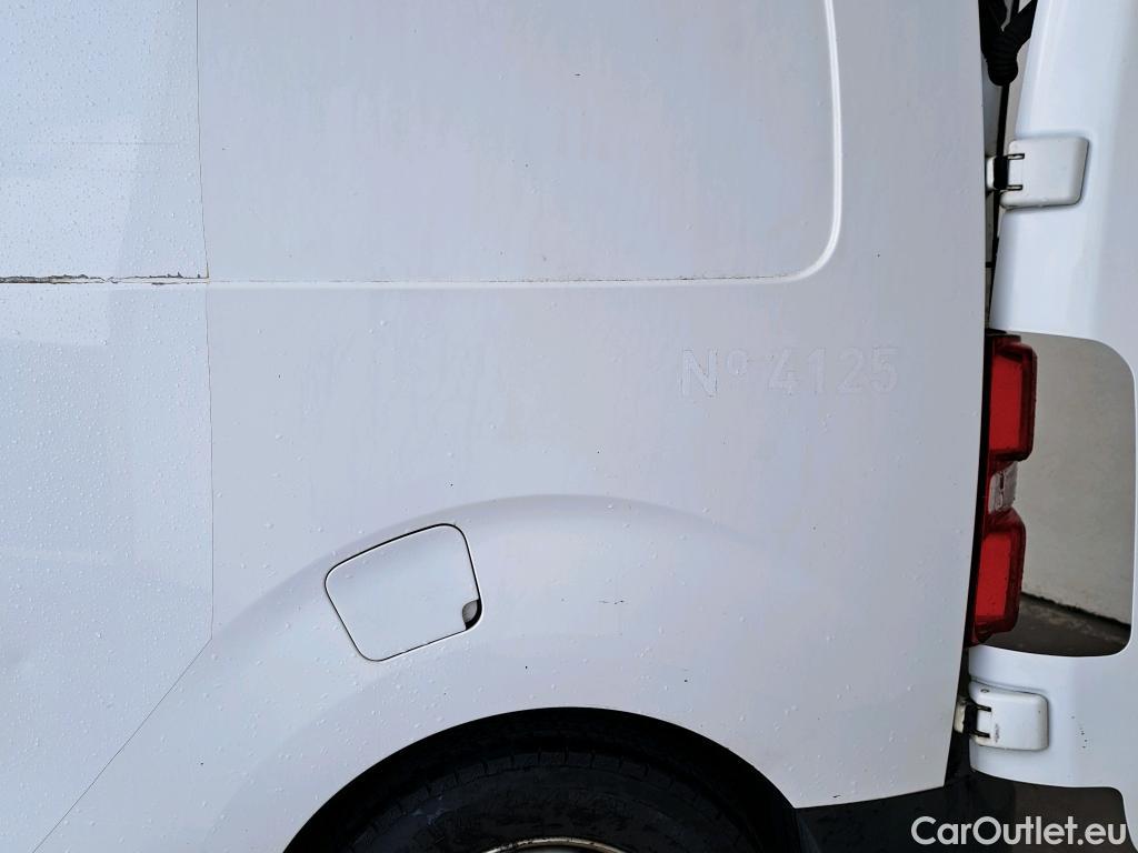  Peugeot  Expert PEUGEOT  / 2016 / 4P / furgón Furgón Pro 1.5 BlueHDi 120 S&S Standard #22