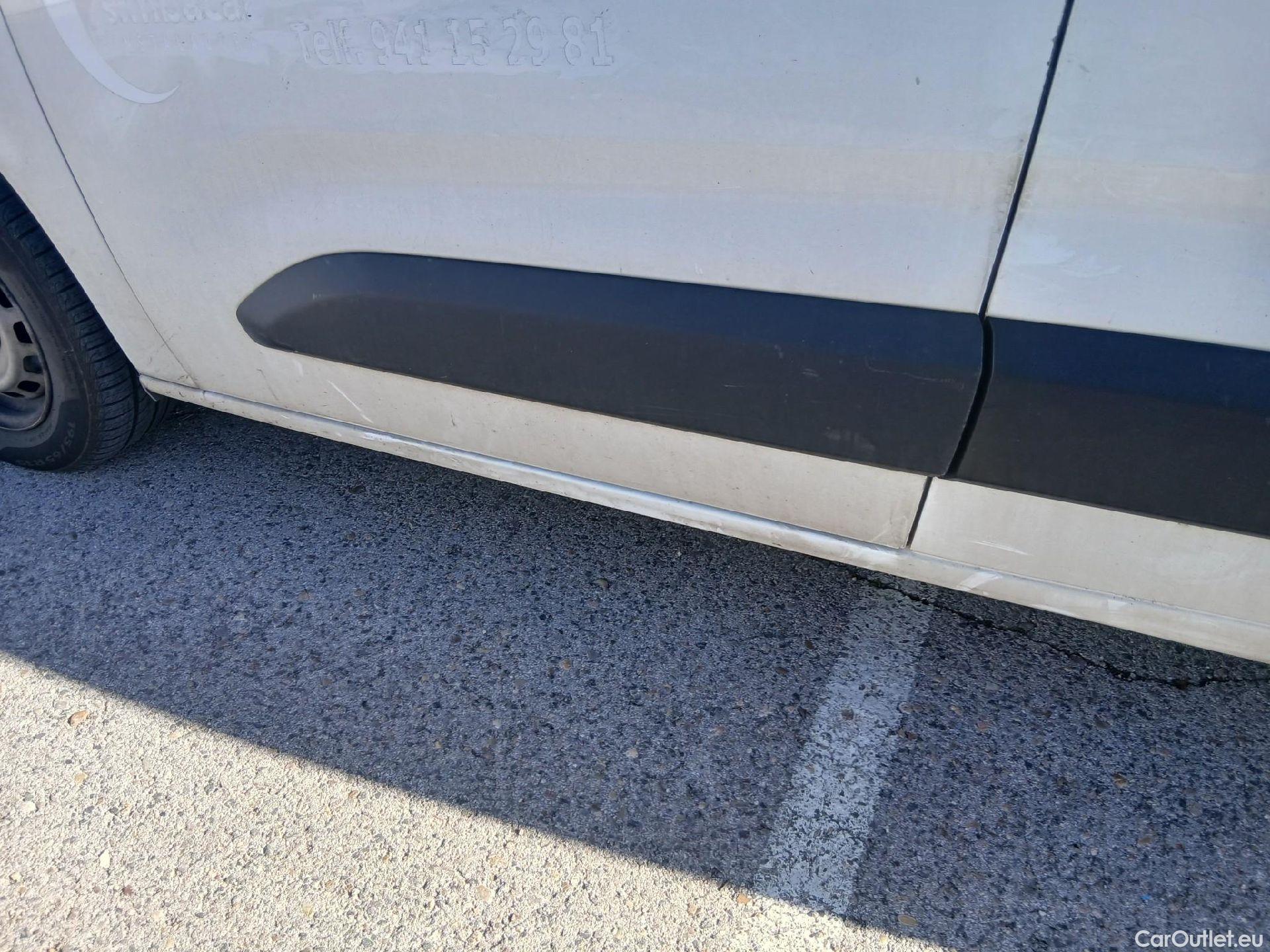  Peugeot  Partner PEUGEOT  / 2018 / 4P / furgón derivado de turismo Premium Standard 600kg BlueHDi 73kW (AC) #12