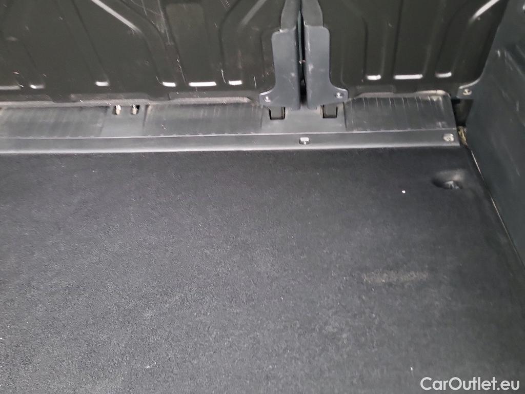  Peugeot  RIFTER PEUGEOT  / 2018 / 5P / monovolumen compacto Active Pack Standard BlueHDi 73kW #6