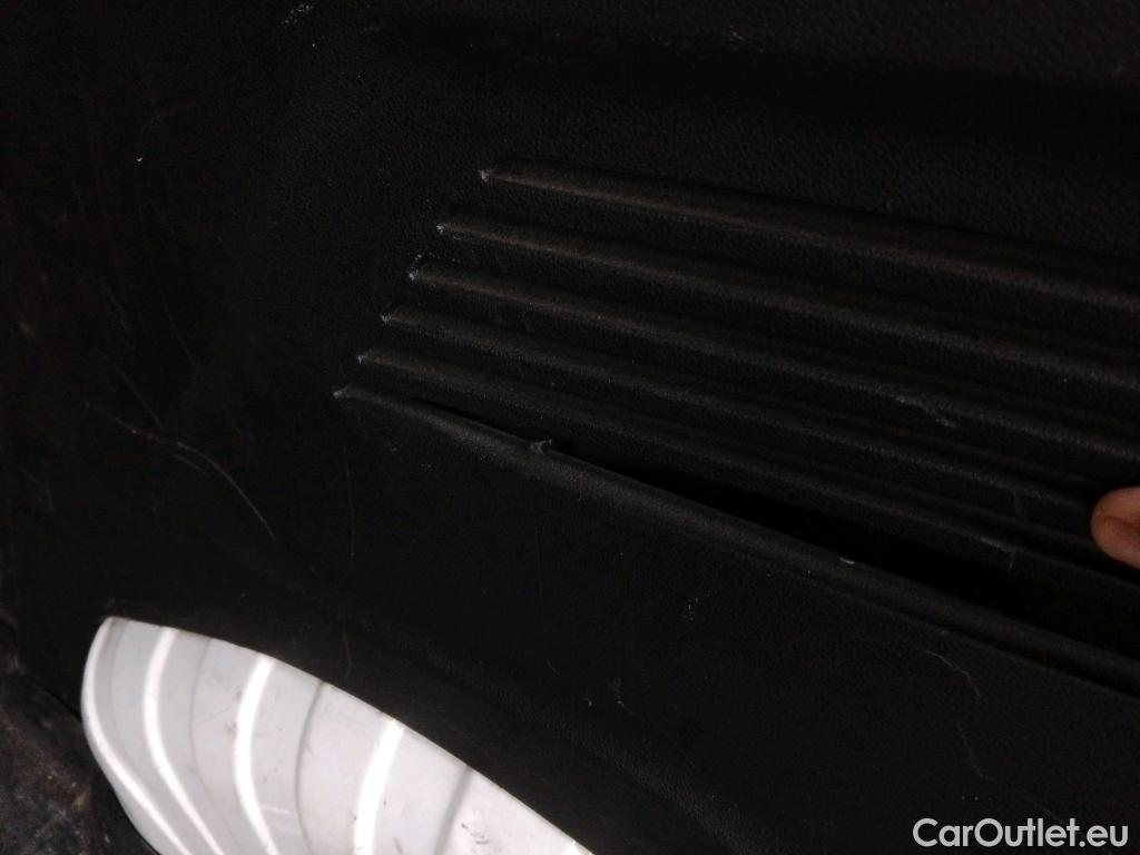  Peugeot  Partner PEUGEOT  / 2018 / 3P / furgón derivado de turismo Pro Standard 600kg BlueHDi 73kW (AC) #4