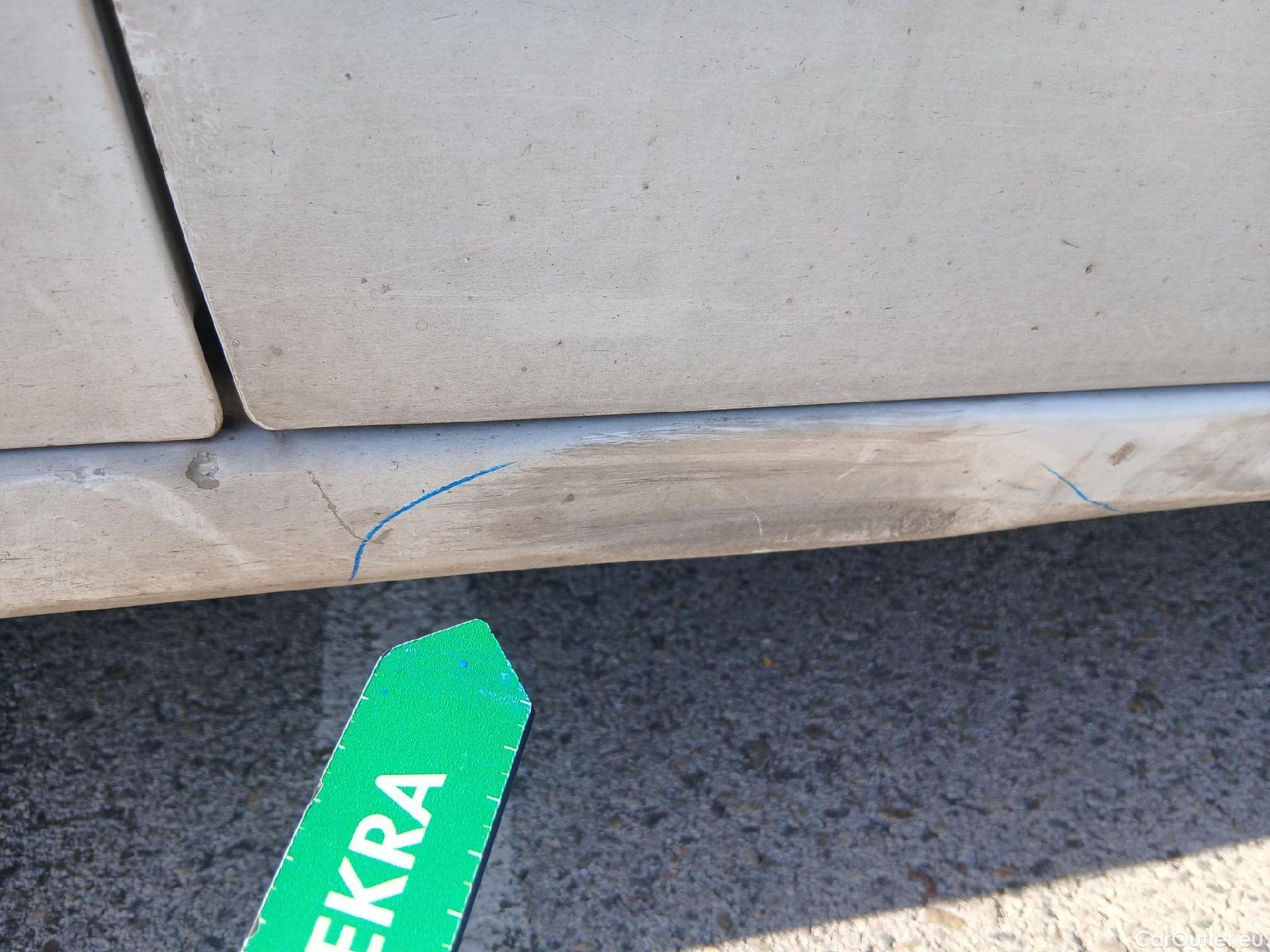  Peugeot  Partner PEUGEOT  / 2018 / 4P / furgón derivado de turismo Premium Standard 600kg BlueHDi 73kW (AC) #33