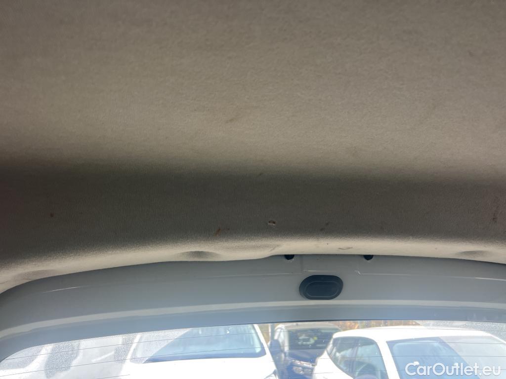  Peugeot  RIFTER PEUGEOT  / 2018 / 5P / monovolumen compacto Active Pack Standard BlueHDi 73kW #15