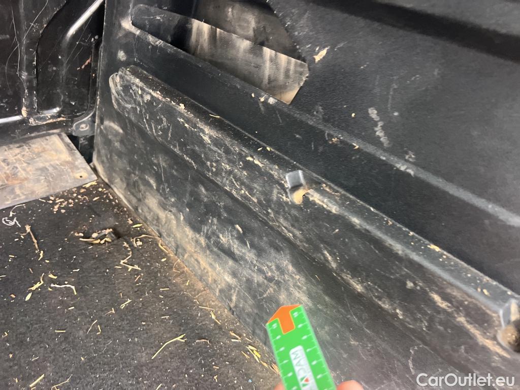  Peugeot  RIFTER PEUGEOT  / 2018 / 5P / monovolumen compacto Active Pack Standard BlueHDi 73kW #30