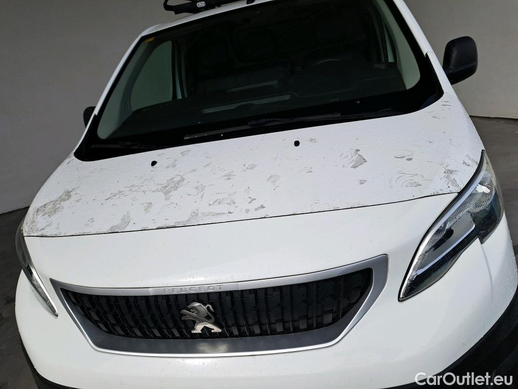  Peugeot  Expert PEUGEOT  / 2016 / 4P / furgón Furgón Pro 1.5 BlueHDi 120 S&S Standard #47