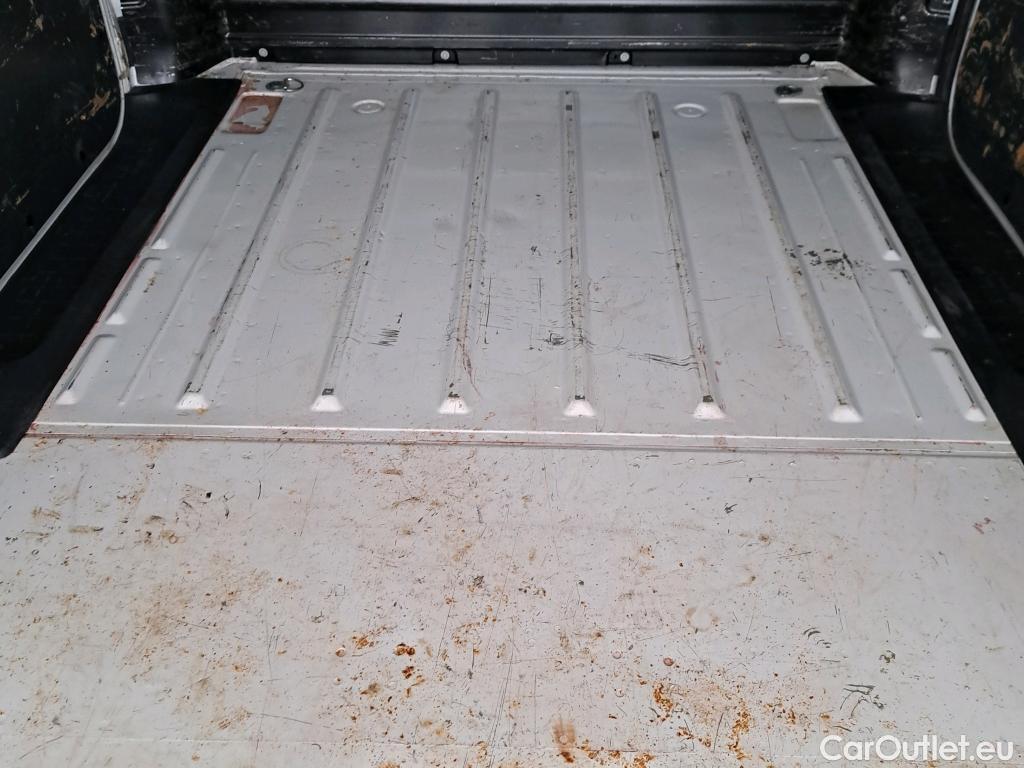  Peugeot  Expert PEUGEOT  / 2016 / 4P / furgón Furgón Pro 1.5 BlueHDi 120 S&S Standard #11