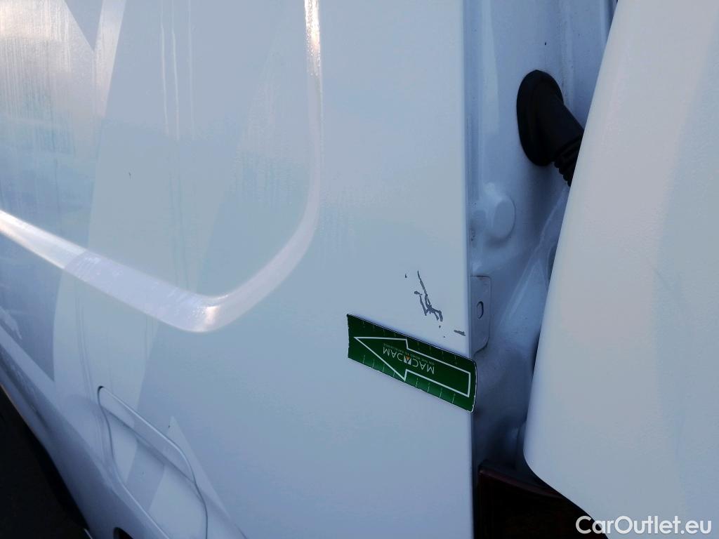  Peugeot  Partner PEUGEOT  / 2018 / 3P / furgón derivado de turismo Pro Standard 600kg BlueHDi 73kW (AC) #10