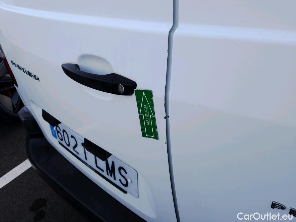  Peugeot  Partner PEUGEOT  / 2018 / 3P / furgón derivado de turismo Pro Standard 600kg BlueHDi 73kW (AC) #19