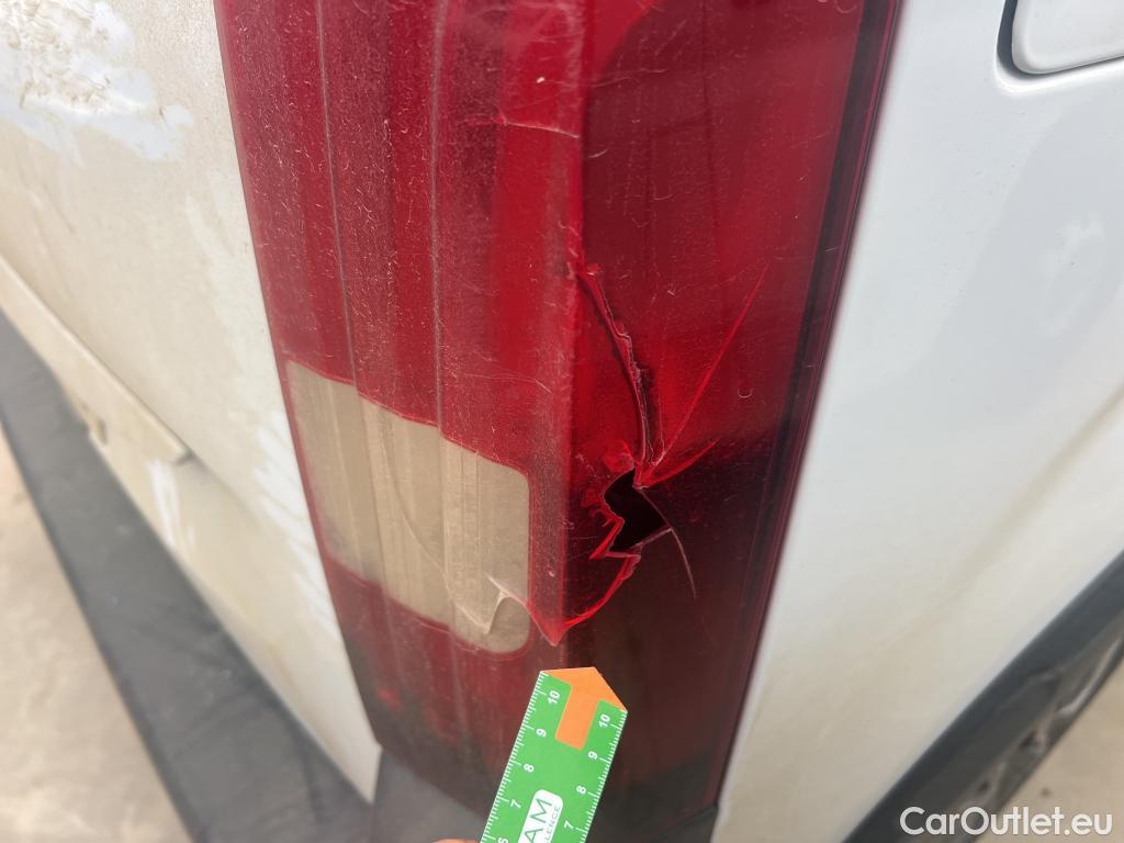  Peugeot  RIFTER PEUGEOT  / 2018 / 5P / monovolumen compacto Active Pack Standard BlueHDi 73kW #10