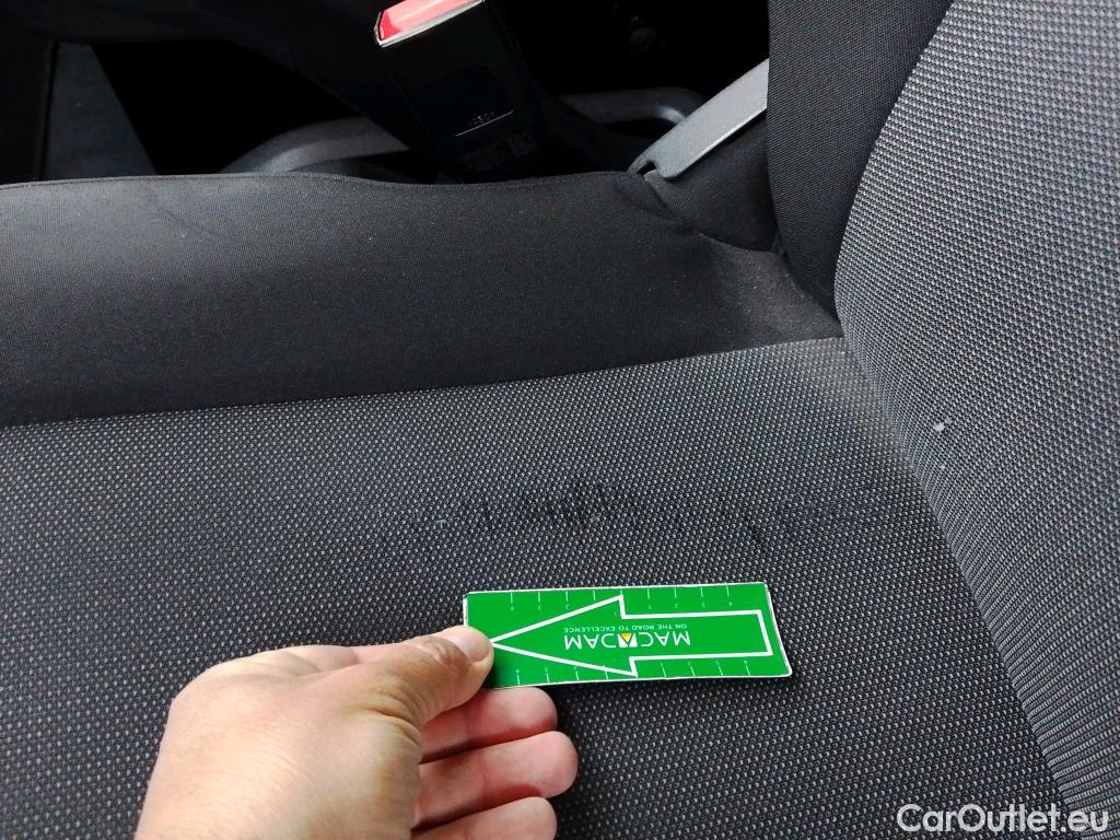  Peugeot  Partner PEUGEOT  / 2018 / 3P / furgón derivado de turismo Pro Standard 600kg BlueHDi 73kW (AC) #36