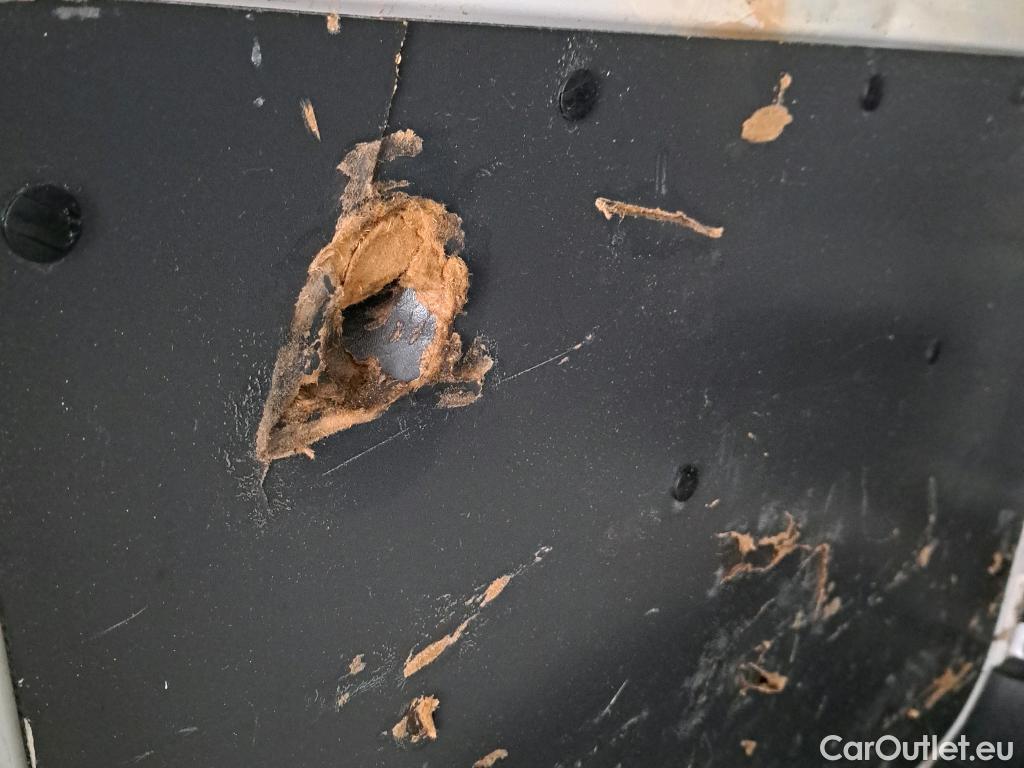  Peugeot  Expert PEUGEOT  / 2016 / 4P / furgón Furgón Pro 1.5 BlueHDi 120 S&S Standard #77